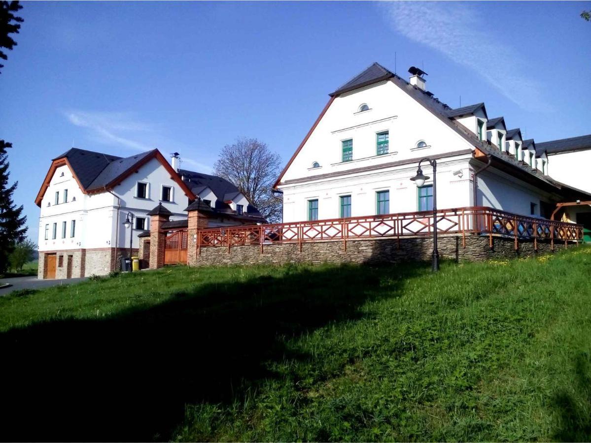 Centrum Slezska Harta Bruntal Exterior photo